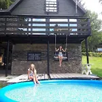 100 Chalet