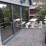 100 Chalet