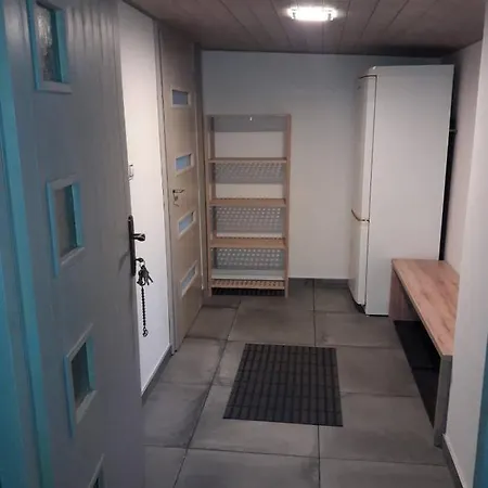 100 Chalet